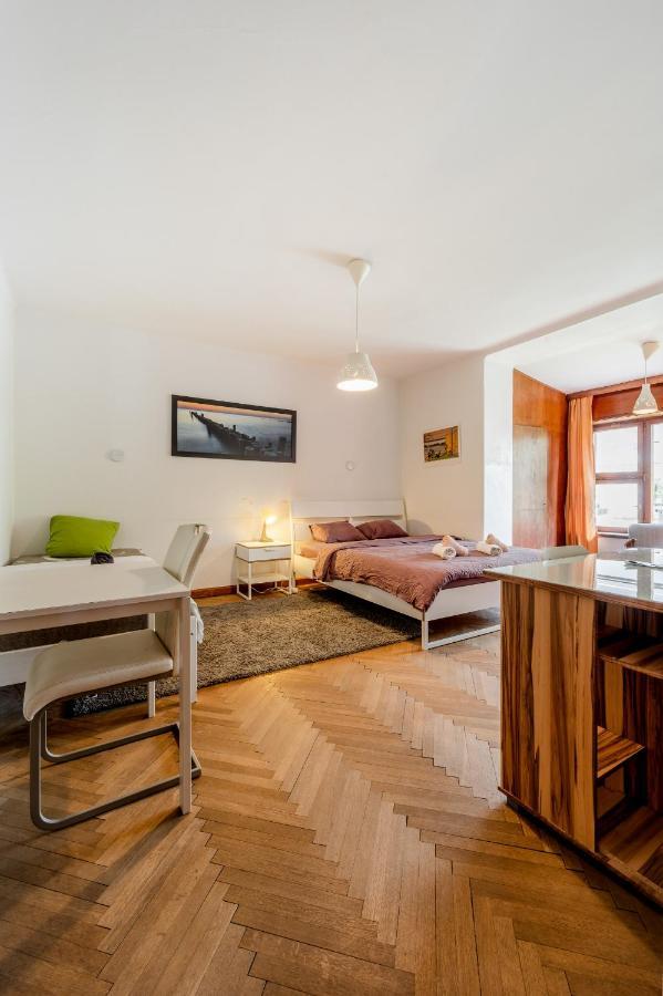 Pi House * Ljubljana