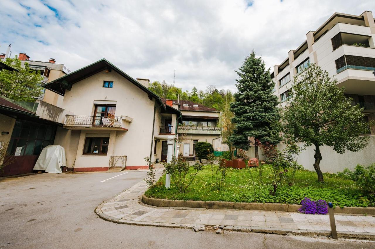Pi House * Ljubljana